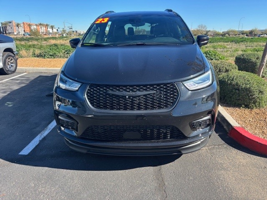 Used 2023 Chrysler Pacifica Touring L Sport - BraunAbility Side Entry Entry Fold Out Automatic Ramp