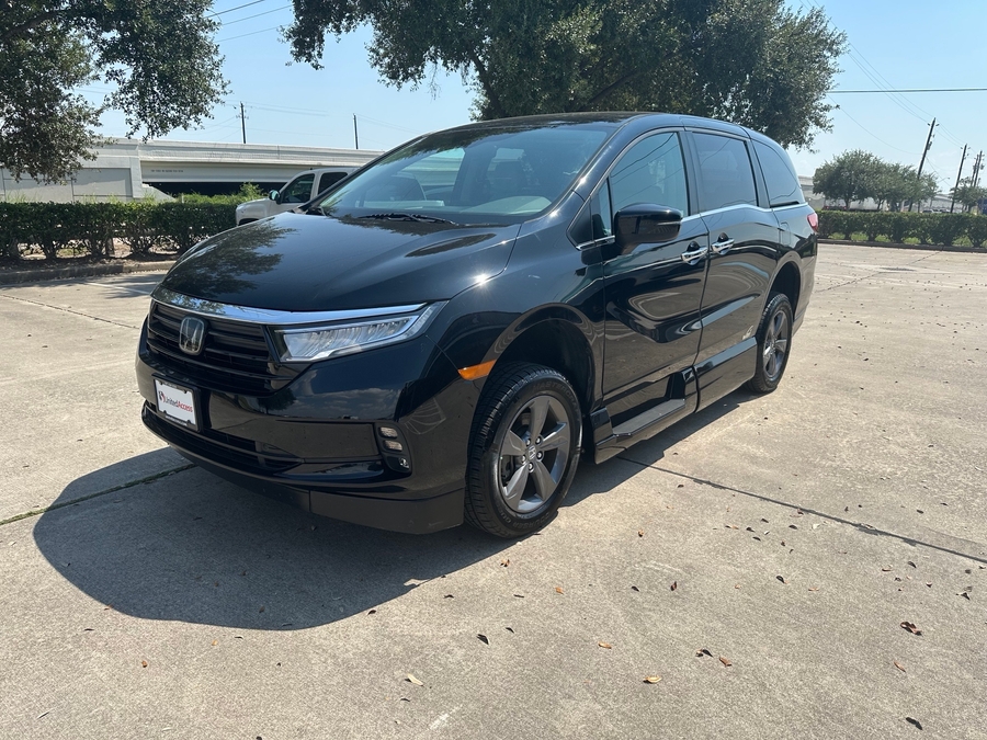 Used 2022 Honda Odyssey EX - VMI Side Entry Entry In Floor Automatic Ramp