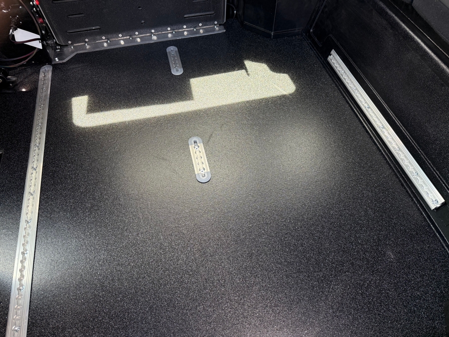 Grey Dodge Grand Caravan image number 1
