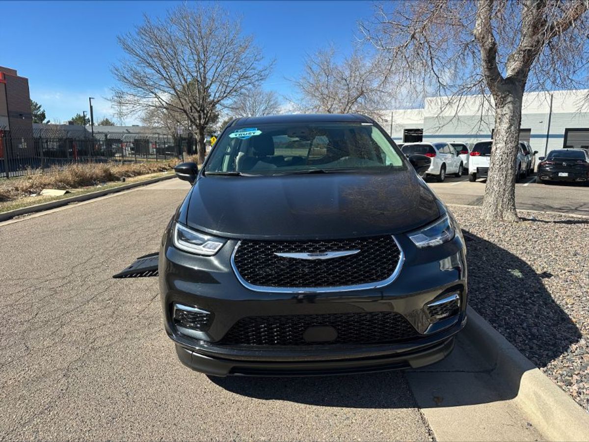 2023 CHRYSLER PACIFICA - Image 22