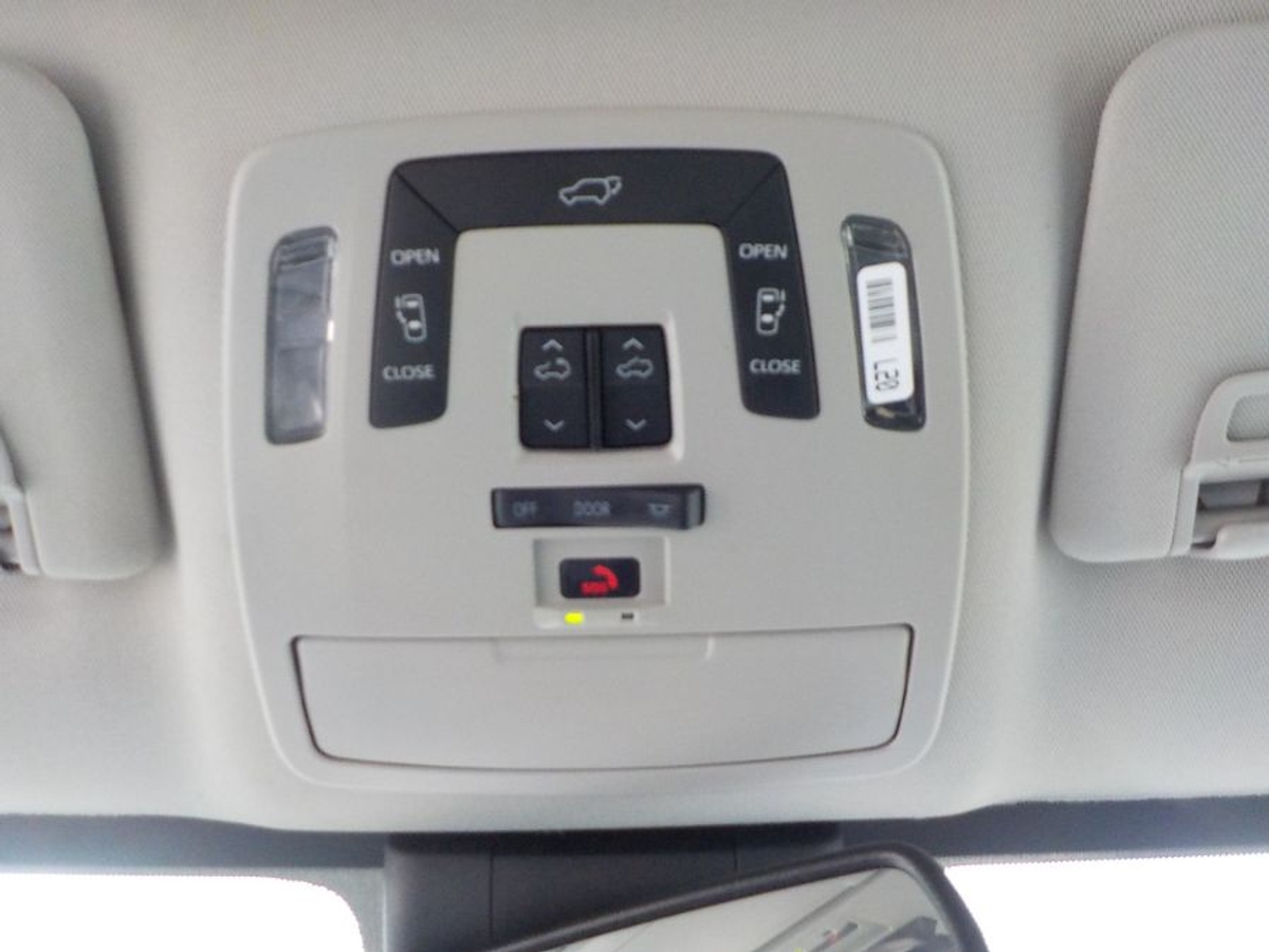 2024 TOYOTA SIENNA - Image 14