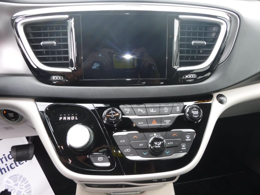 Blanco Chrysler Pacifica número de imagen 10
