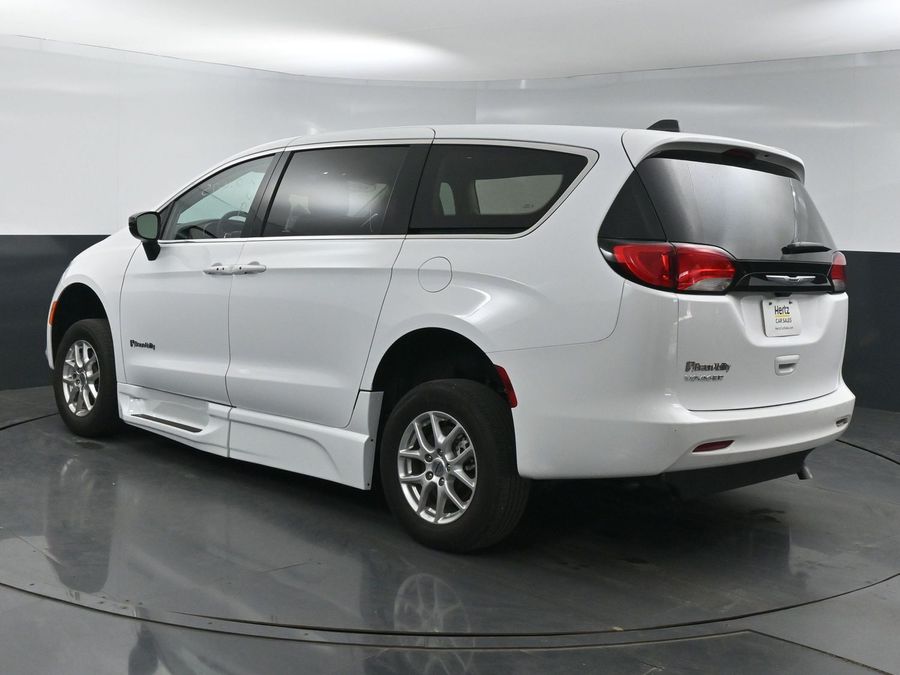 Used 2024 Chrysler Voyager LX - BraunAbility Side Entry Entry Fold Out Automatic Ramp