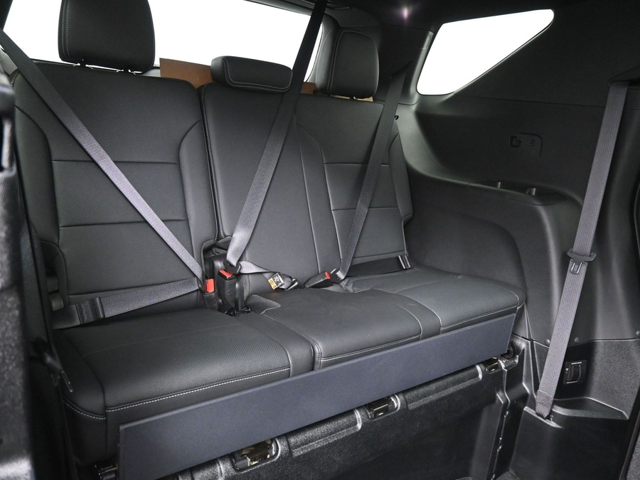 New 2025 Chevrolet Traverse 1LT Midnight - BraunAbility Side Entry Entry In Floor Automatic Ramp