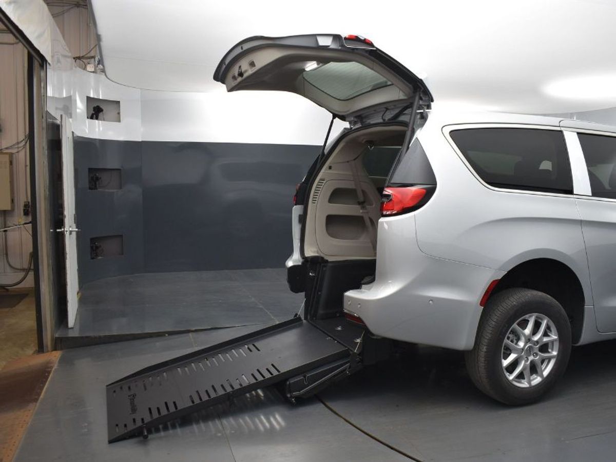 Silver Chrysler Pacifica with Rear Entry Manual Fold Out ramp