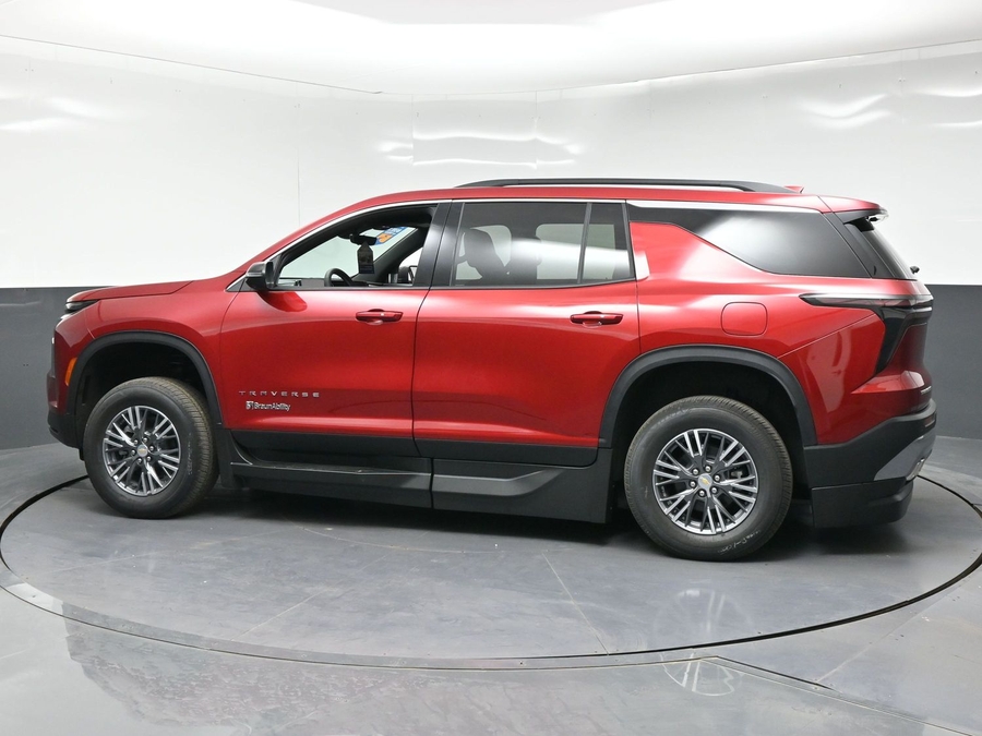 New 2026 Chevrolet Traverse 1LT - BraunAbility Side Entry In Floor Automatic Ramp