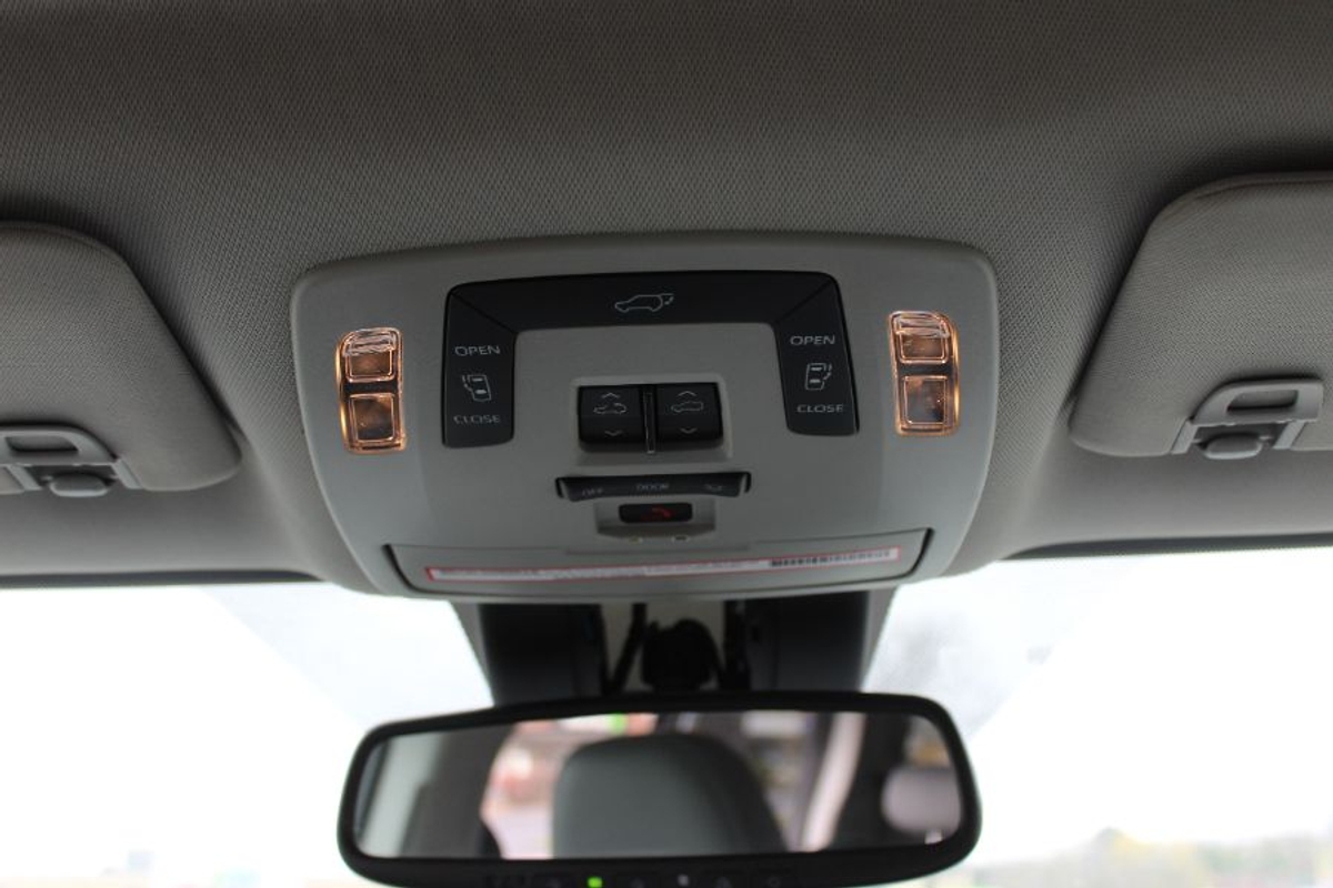 2024 TOYOTA SIENNA - Image 33