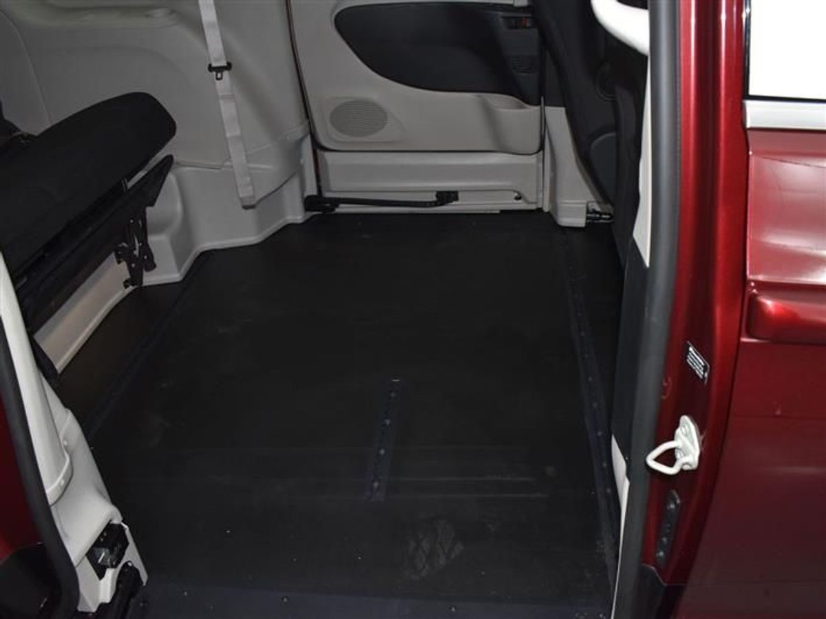 2022 CHRYSLER VOYAGER - Image 3