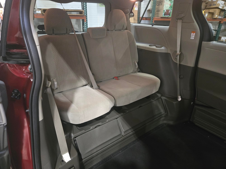 Used 2017 Toyota Sienna LE - BraunAbility Side Entry Fold Out Automatic Ramp