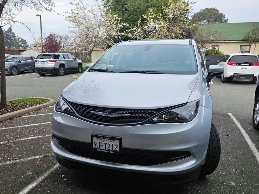 Used 2022 Chrysler Voyager LX Base - BraunAbility Side Entry Entry In Floor Automatic Ramp