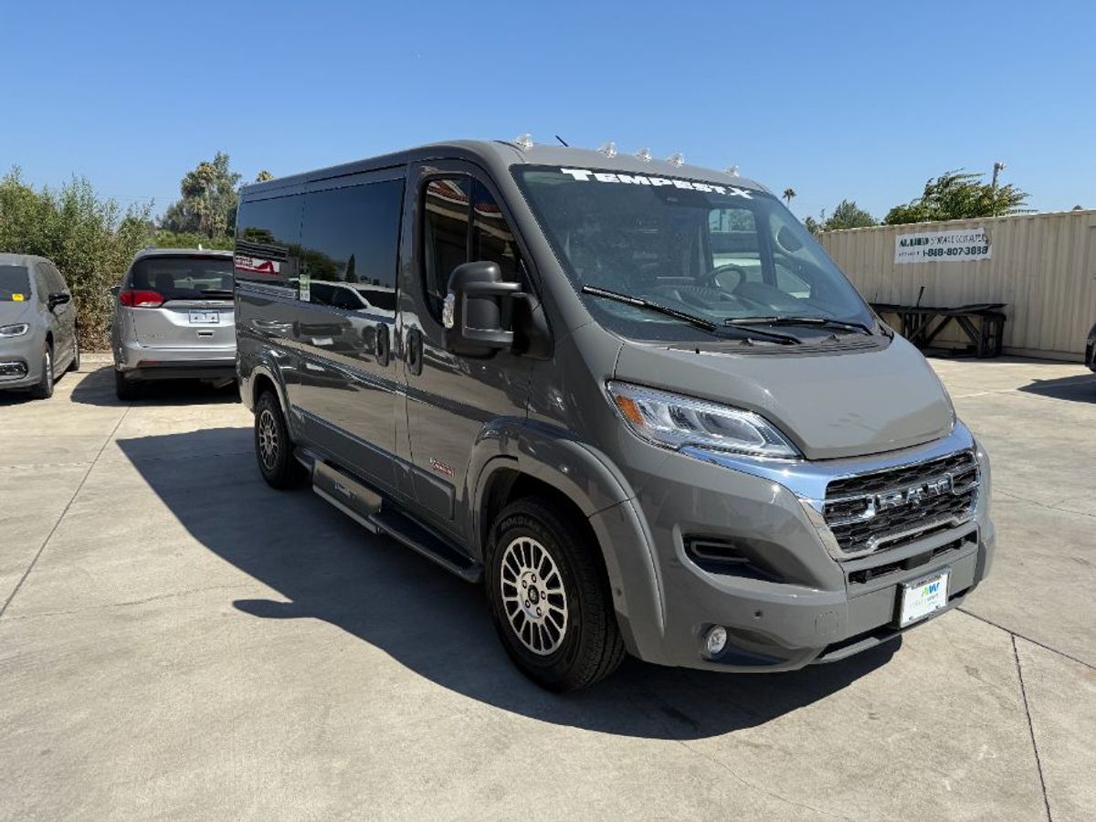 Grey Ram ProMaster image number 1