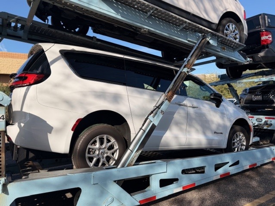 2024 Chrysler Pacifica Touring