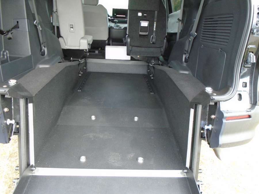 2025 TOYOTA SIENNA - Image 15