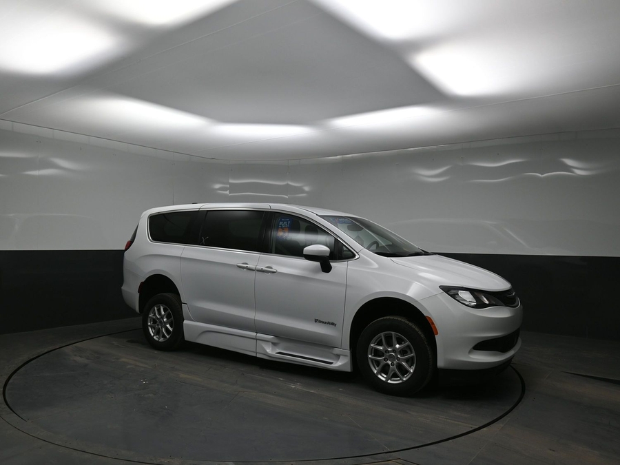 Used 2023 Chrysler Voyager LX - BraunAbility Side Entry Entry In Floor Automatic Ramp