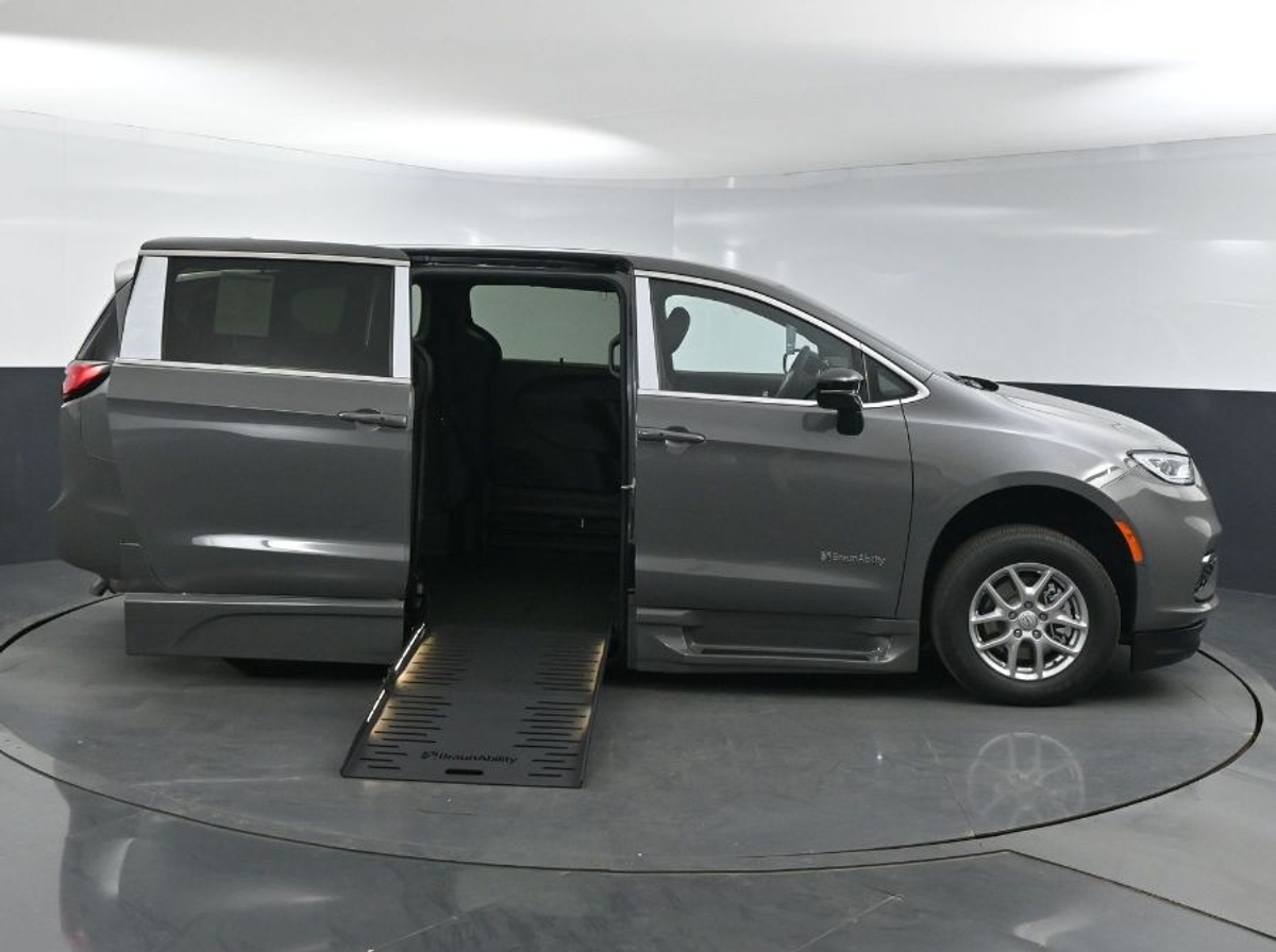 Grey Chrysler Pacifica with Side Entry Automatic Fold Out ramp
