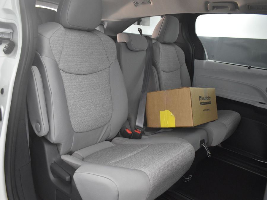 New 2025 Toyota Sienna Hybrid LE - BraunAbility Commercial Rear Entry Entry Fold Out Manual Ramp
