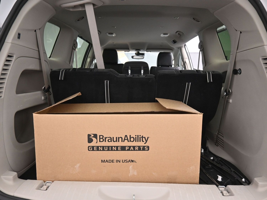 Used 2024 Chrysler Pacifica Touring L - BraunAbility Side Entry Entry Fold Out Automatic Ramp