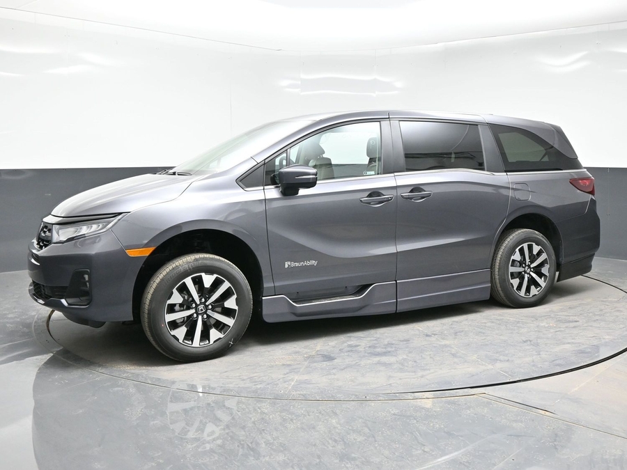 Grey Honda Odyssey image number 2