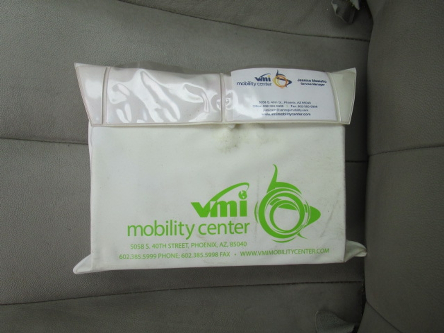 Used 2013 Toyota Sienna XLE Base - VMI Side Entry Entry In Floor Automatic Ramp