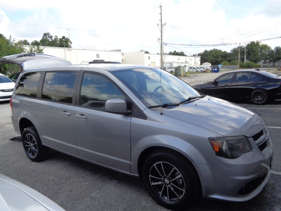 Used 2018 Dodge Grand Caravan SE Plus - AMS Rear Entry Fold Out Manual Ramp