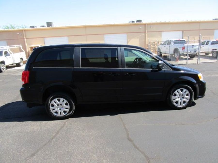 Used 2014 Dodge Grand Caravan American Value Package - Freedom Rear Entry Entry Fold Out Manual Ramp