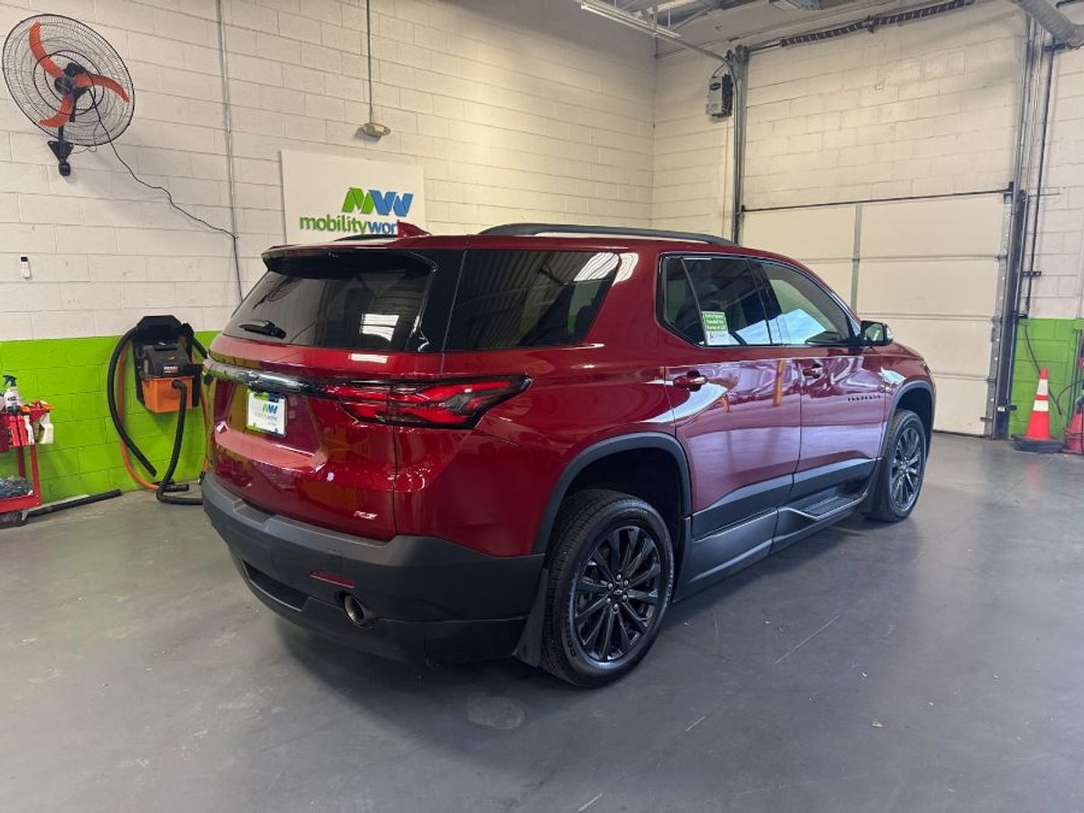 Red Chevrolet Traverse image number 6