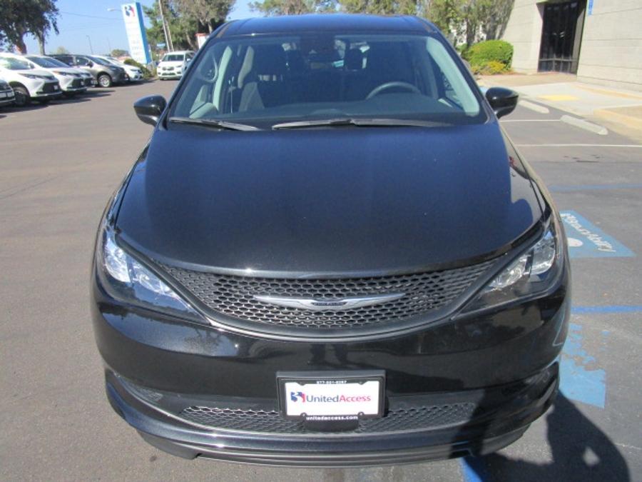 Used 2023 Chrysler Voyager LX - BraunAbility Side Entry Entry Fold Out Automatic Ramp