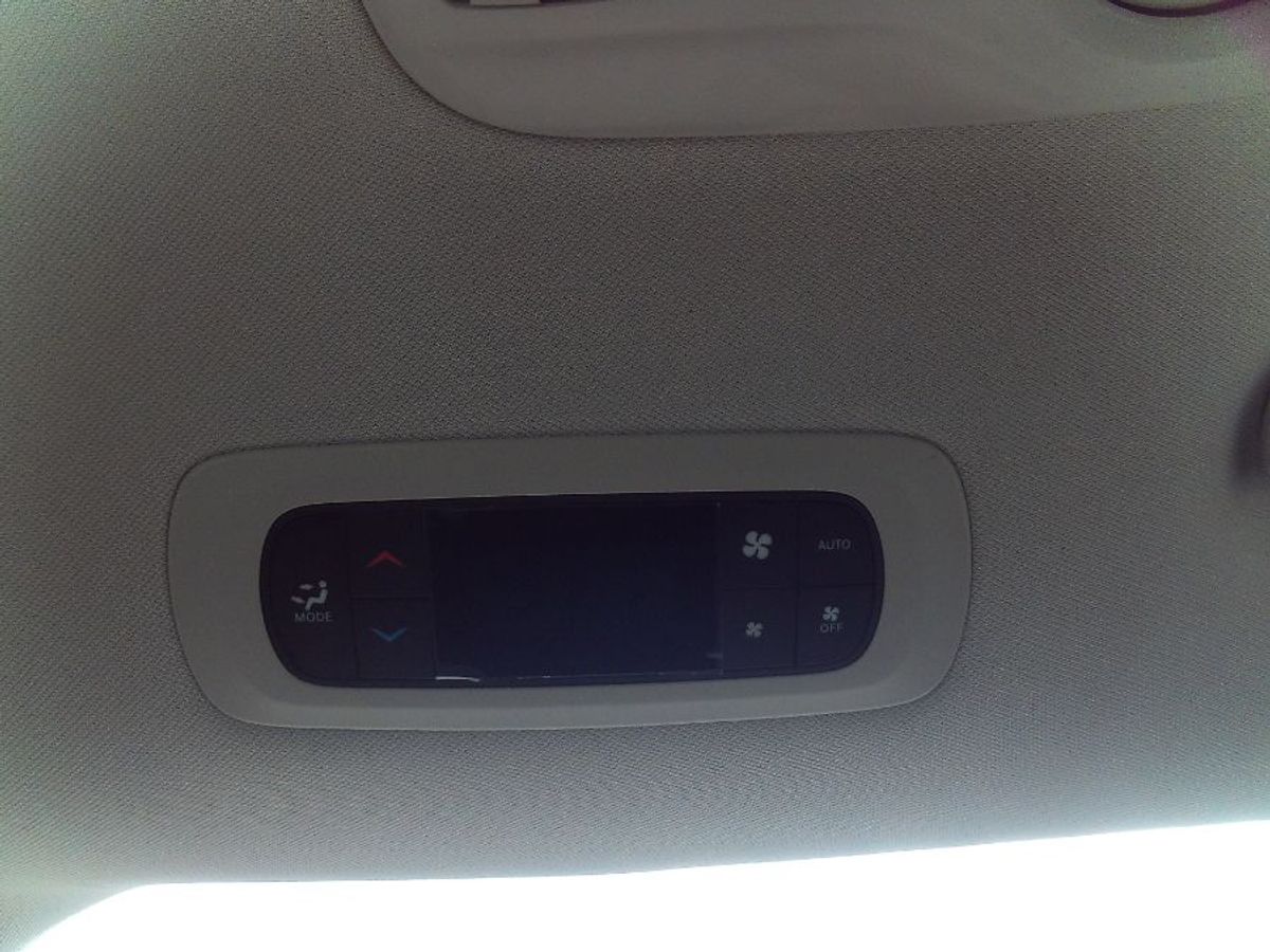 2024 CHRYSLER PACIFICA - Image 15