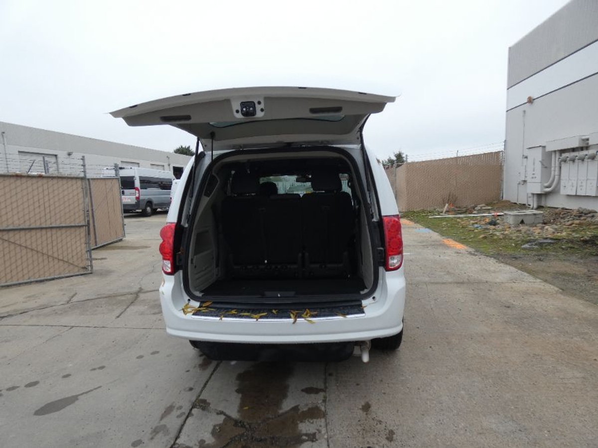 2019 DODGE GRAND CARAVAN - Image 8