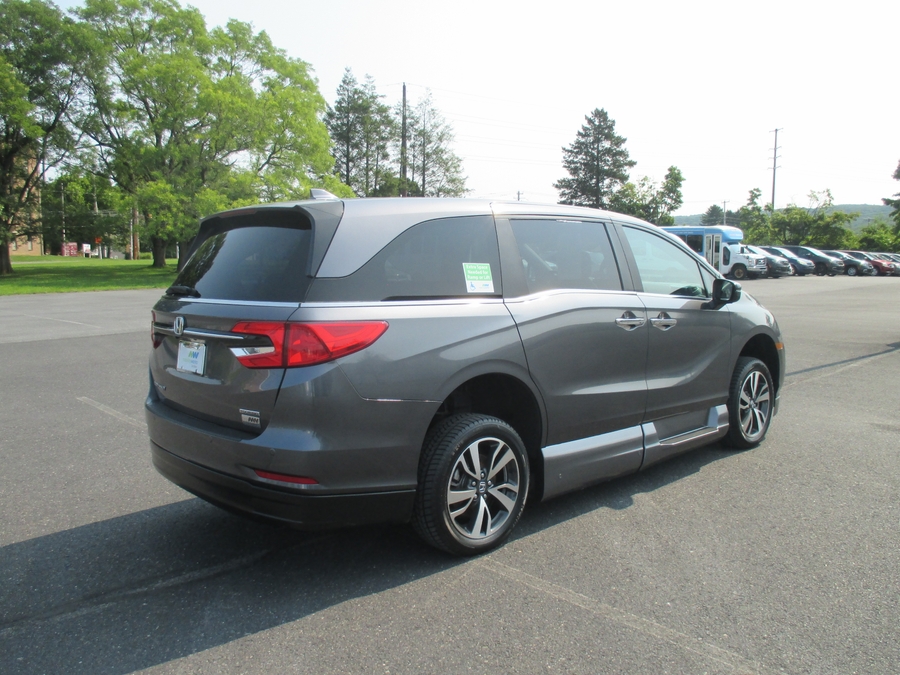 2022 Honda Odyssey Touring - Photo 6