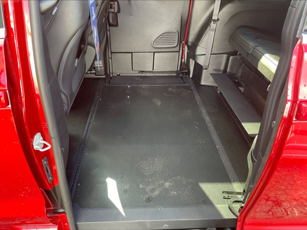 Red Chrysler Pacifica image number 6