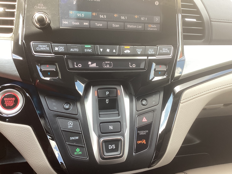  Honda Odyssey image number 15