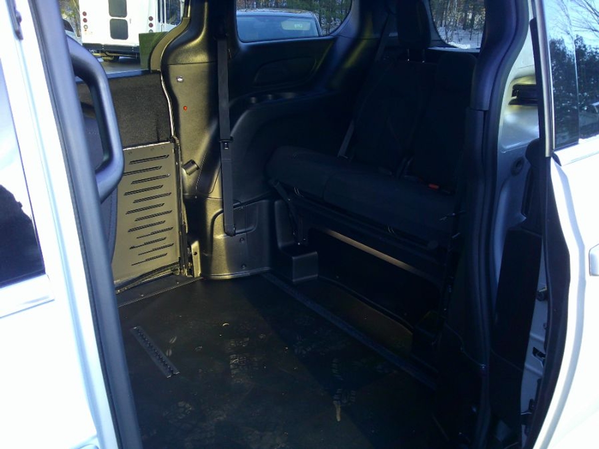 2024 CHRYSLER PACIFICA - Image 13