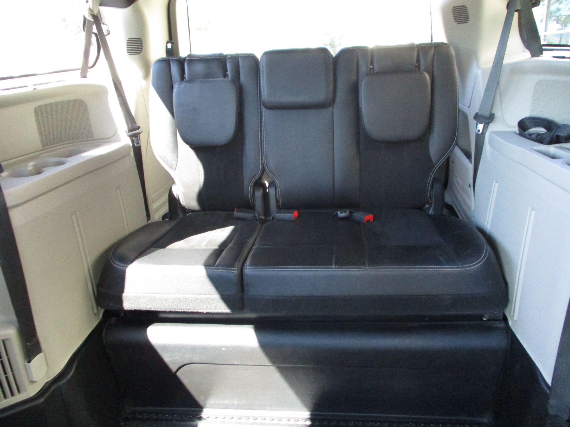 Used 2017 Dodge Grand Caravan SXT - VMI Side Entry Entry In Floor Automatic Ramp