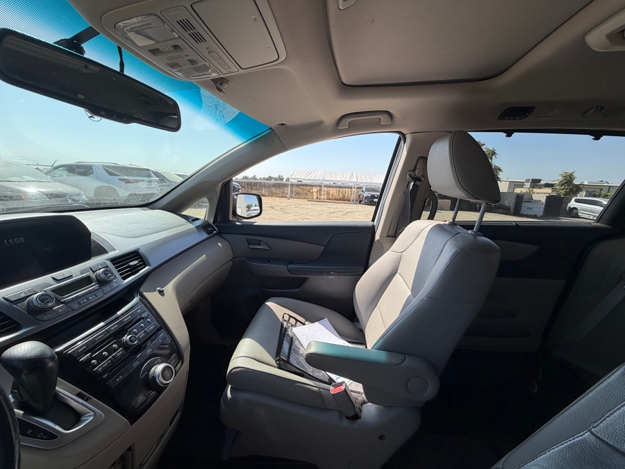  Honda Odyssey image number 4