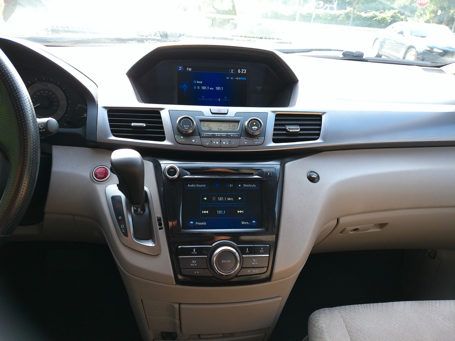 2014 Honda Odyssey EX - Photo 6