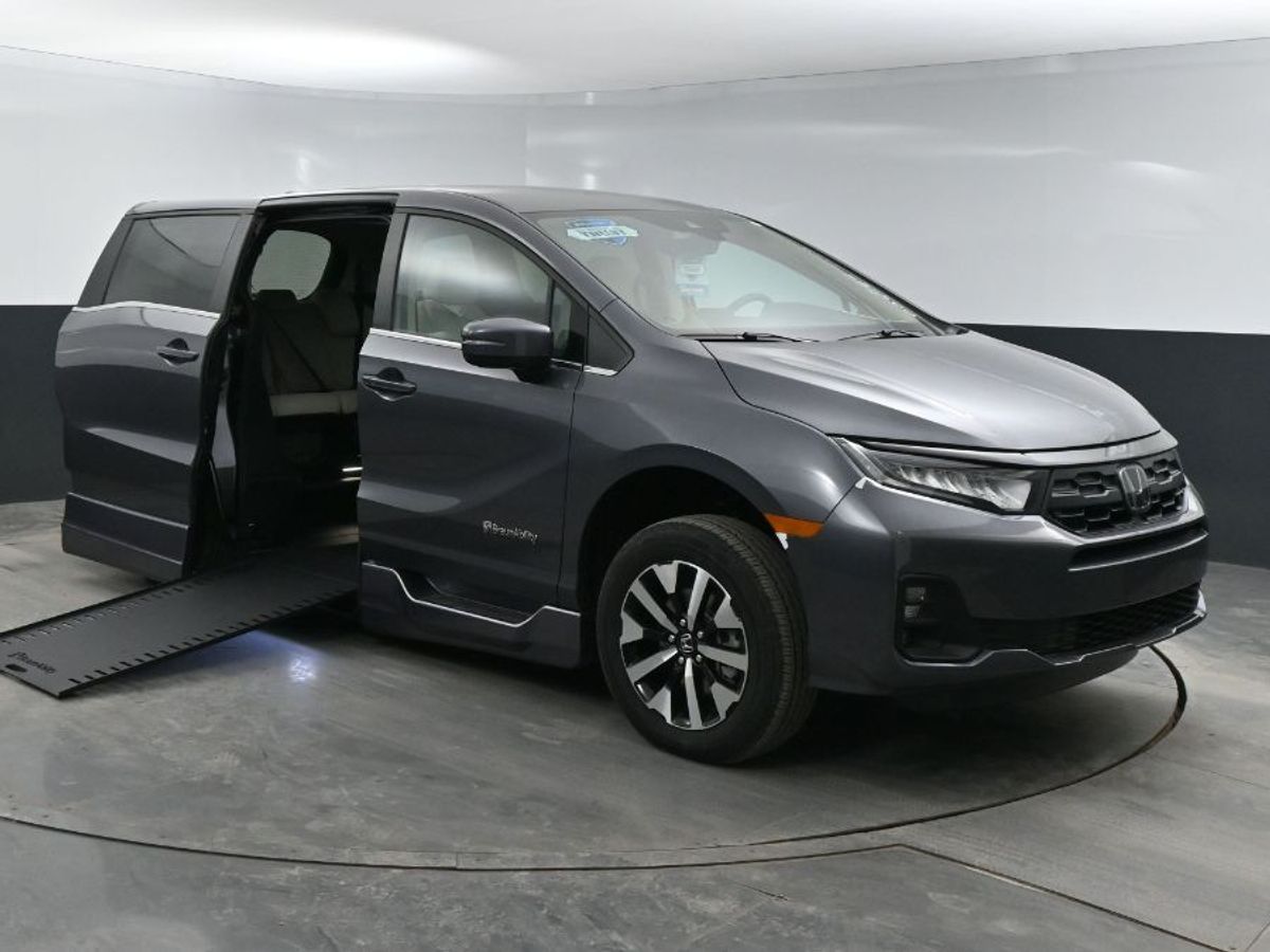 2025 Honda Odyssey EX-L's photo