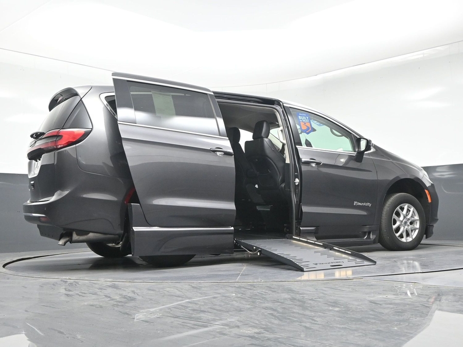 Used 2023 Chrysler Pacifica Touring L - BraunAbility Side Entry Fold Out Automatic Ramp