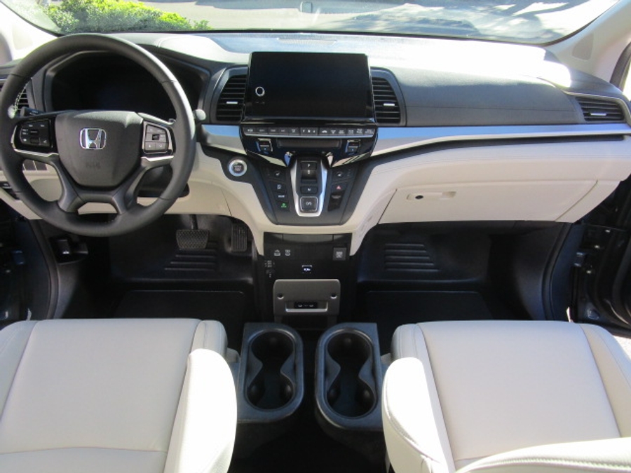 New 2026 Honda Odyssey EX-L - BraunAbility Side Entry Entry In Floor Automatic Ramp