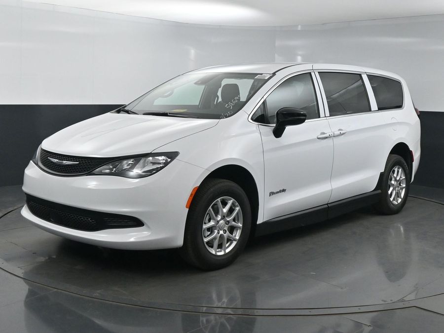 New 2025 Chrysler Voyager LX - BraunAbility Side Entry Entry Fold Out Manual Ramp