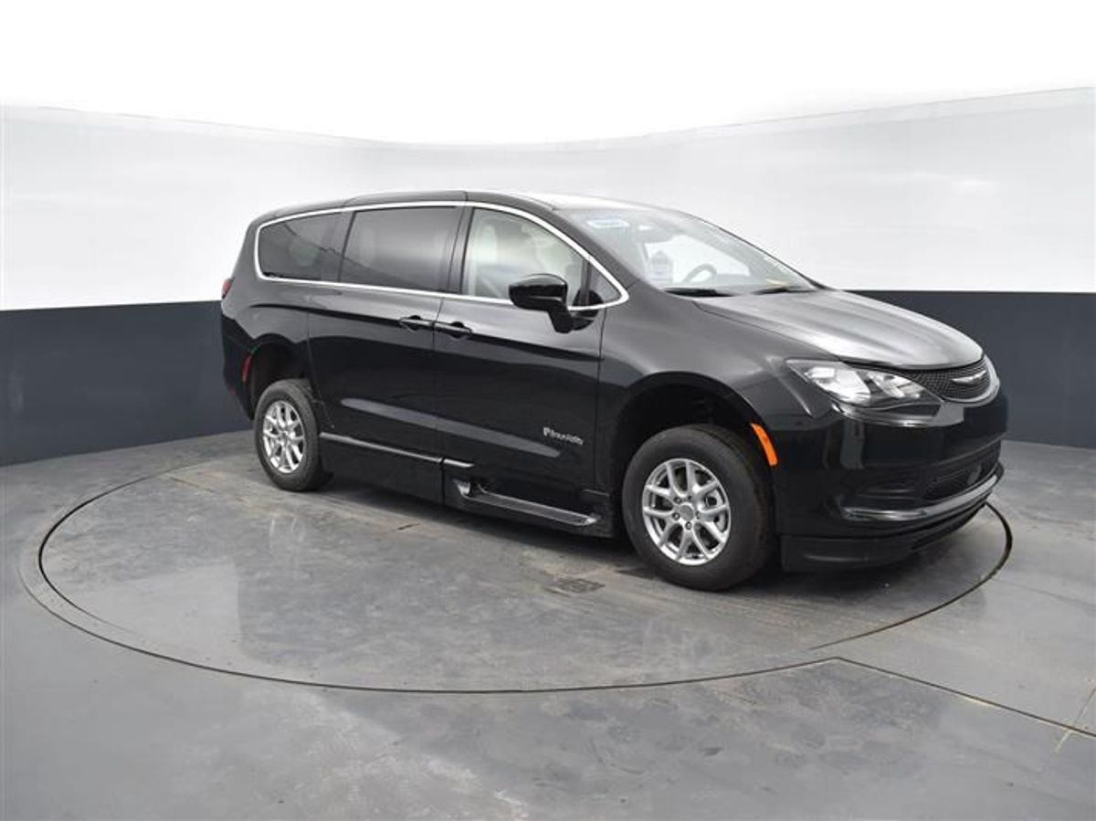 2023 CHRYSLER VOYAGER - Image 21