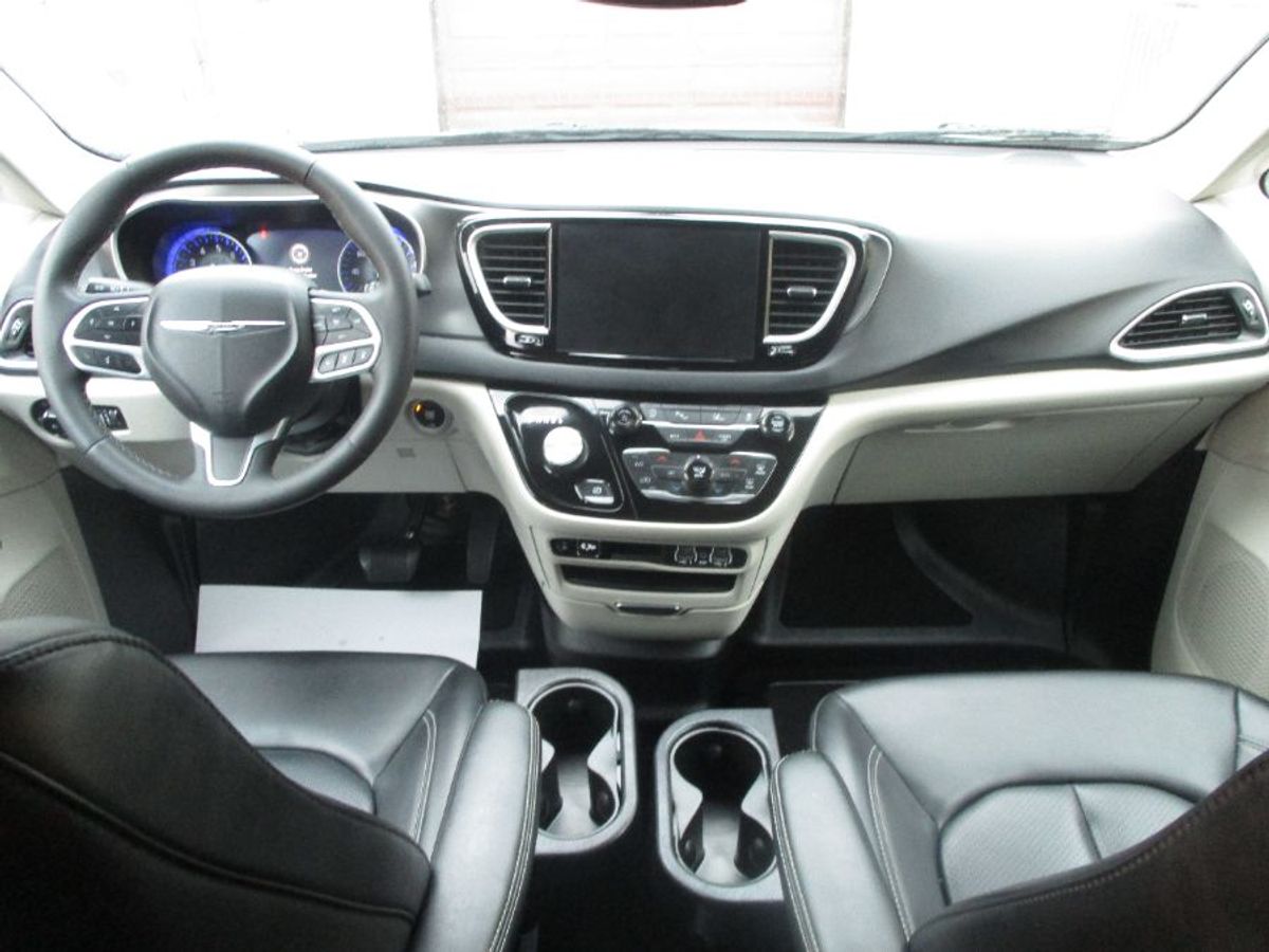 Blanco Chrysler Pacifica número de imagen 6