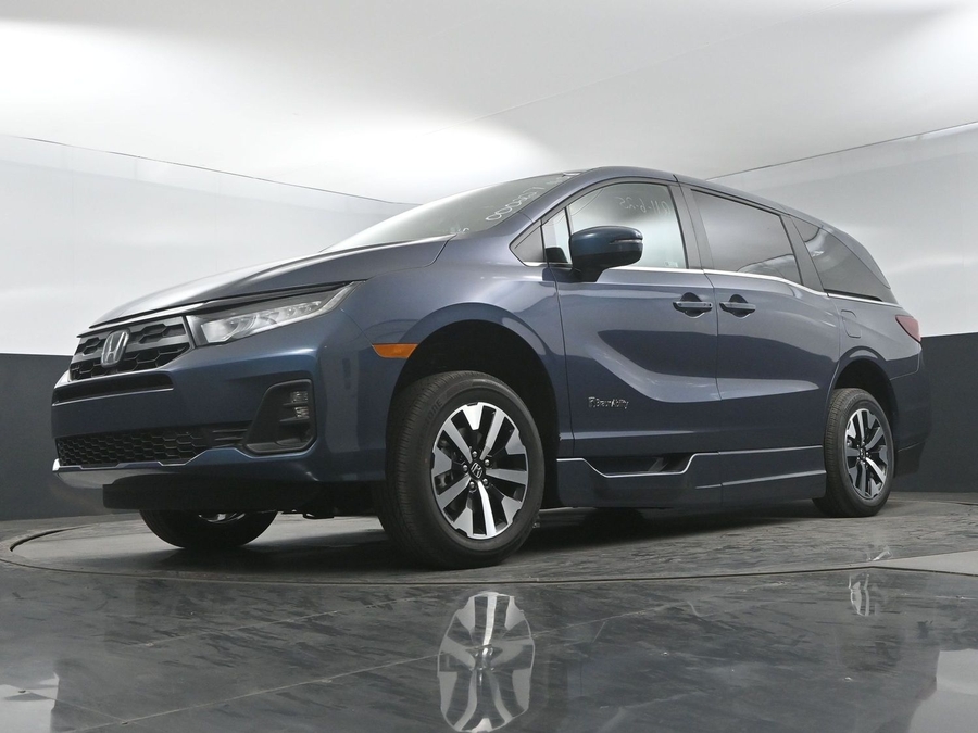 New 2026 Honda Odyssey EX-L - BraunAbility Side Entry Entry In Floor Automatic Ramp