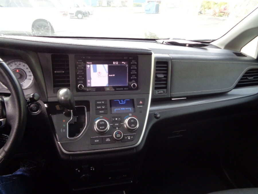 Used 2020 Toyota Sienna SE Premium - VMI Side Entry In Floor Automatic Ramp
