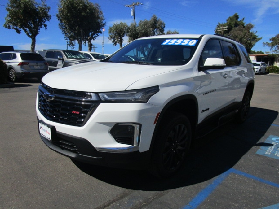 Used 2023 Chevrolet Traverse 2LT RS - BraunAbility Side Entry Entry In Floor Automatic Ramp