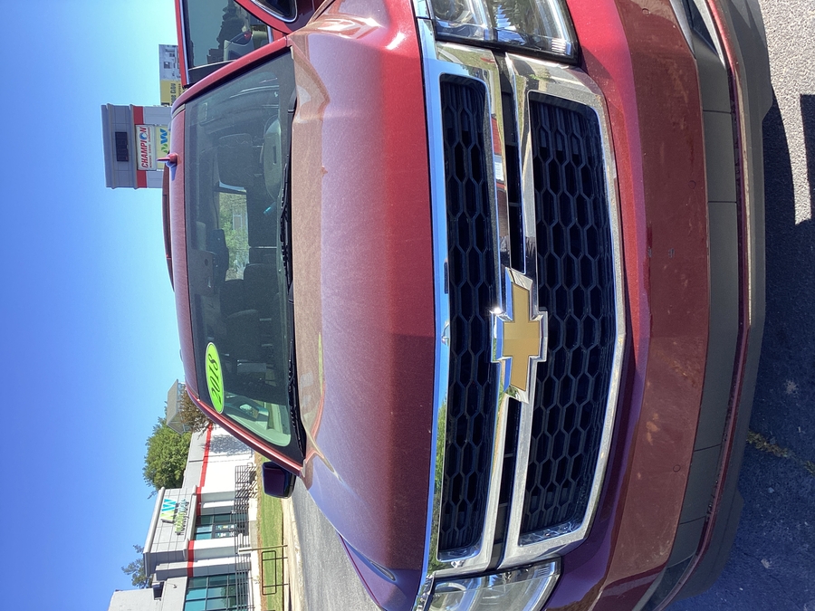  Chevrolet Tahoe with Side Entry Automatic Fold Out ramp