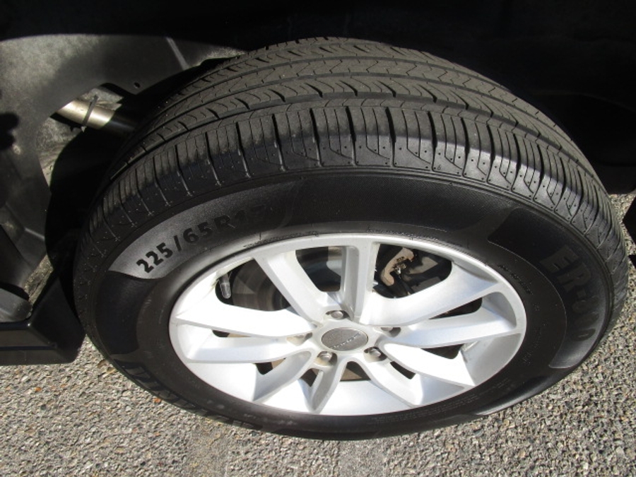 Used 2019 Dodge Grand Caravan SXT - VMI Side Entry Entry Fold Out Automatic Ramp