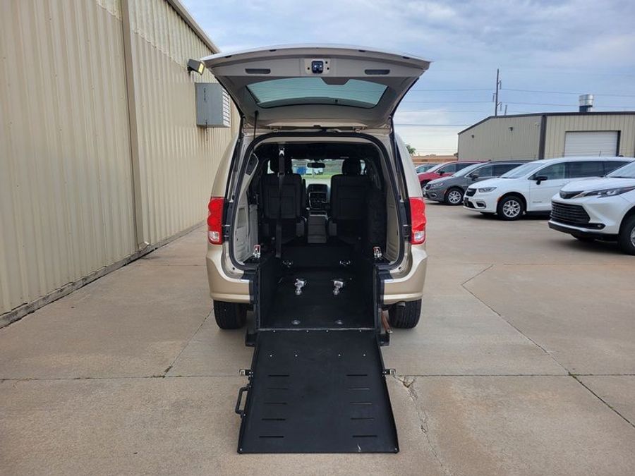 Used 2014 Dodge Grand Caravan SXT - Ryno Rear Entry Entry Fold Out Manual Ramp