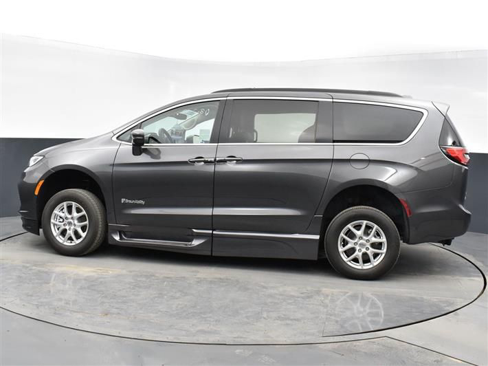 2022 CHRYSLER PACIFICA - Image 19