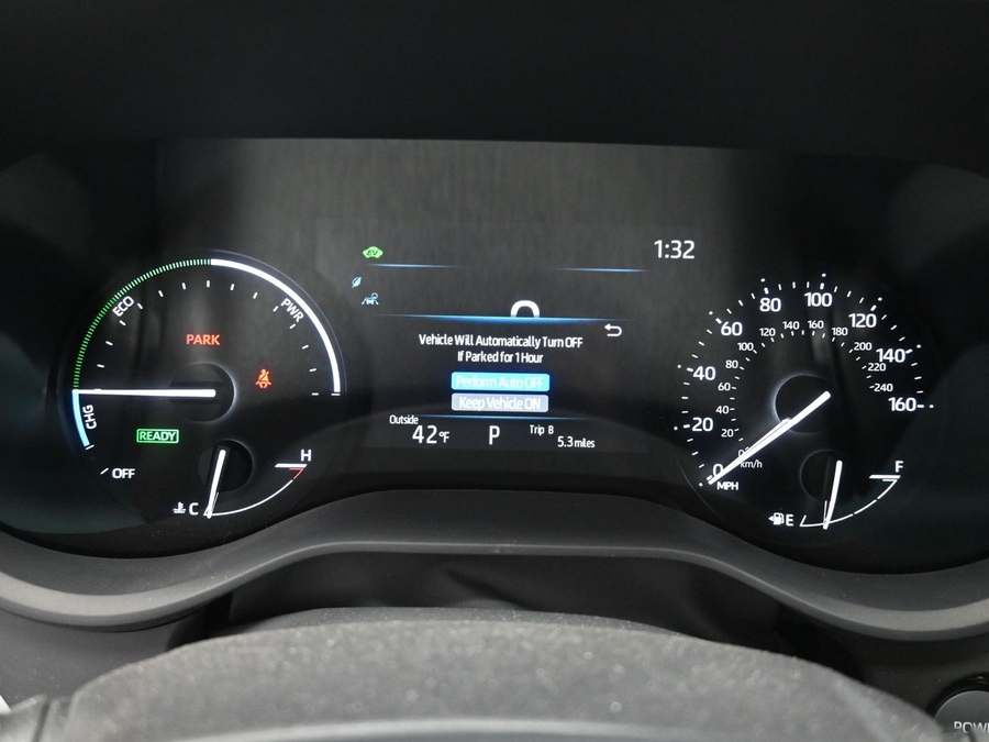 Grey Toyota Sienna image number 12